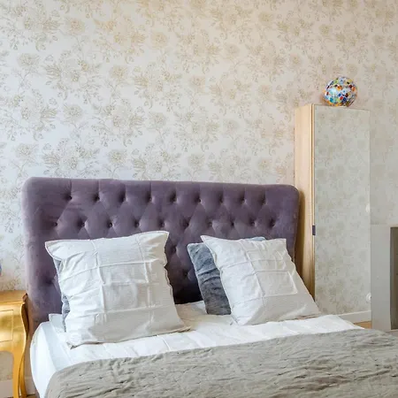 Jolie Proche Monaco Apartment *